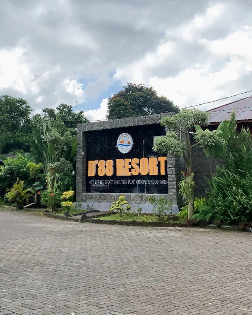D'88 Resort