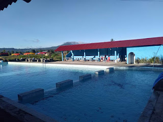 Kolam Renang Kaleongku